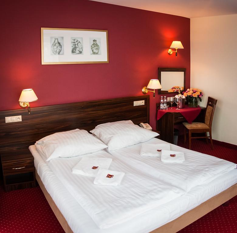 Hotel Pikul Puławy Εξωτερικό φωτογραφία