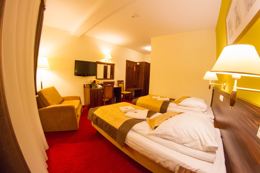 Hotel Pikul Puławy Εξωτερικό φωτογραφία