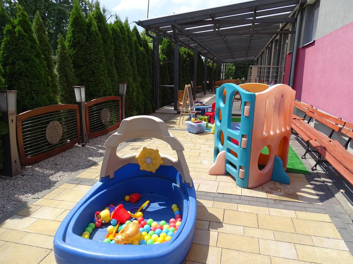 Hotel Pikul Puławy Εξωτερικό φωτογραφία