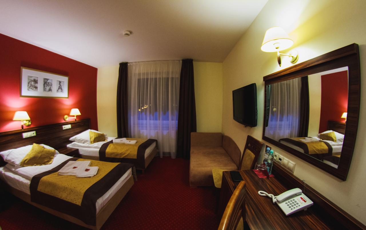 Hotel Pikul Puławy Εξωτερικό φωτογραφία