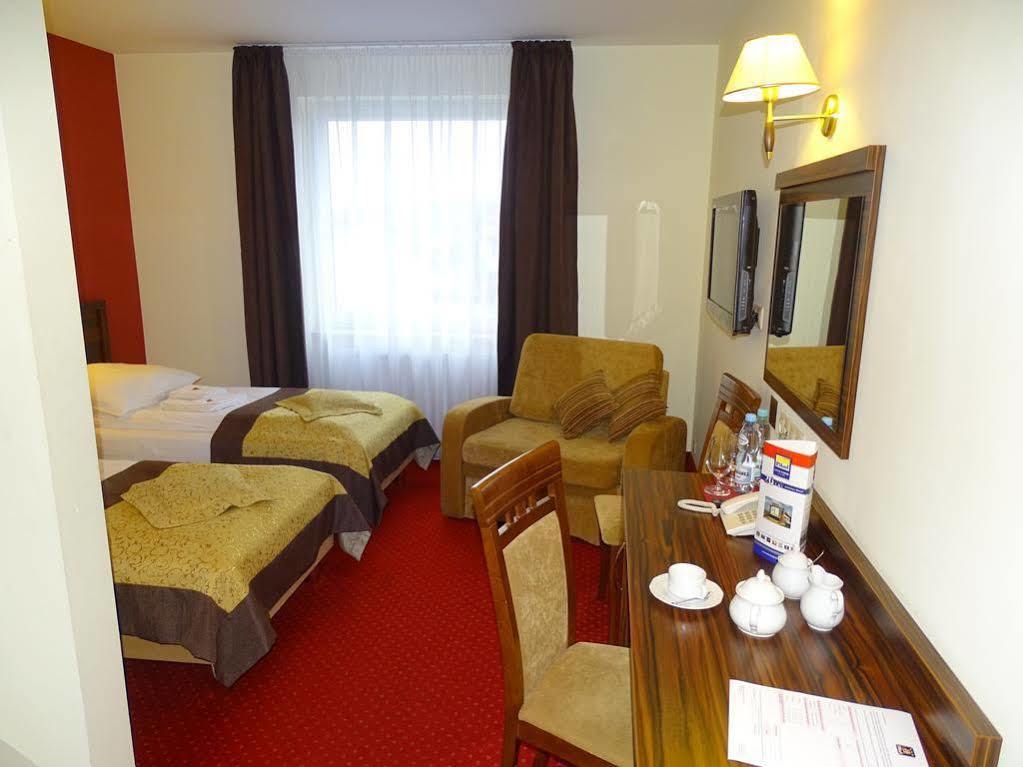 Hotel Pikul Puławy Εξωτερικό φωτογραφία